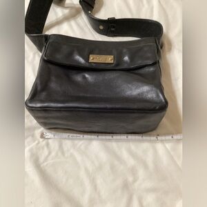DKNY LEATHER shoulder bag
